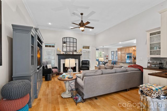 7832 Chapel Creek Drive, Denver, NC 28037