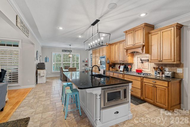 7832 Chapel Creek Drive, Denver, NC 28037