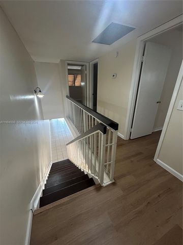 1660 NW 113th Way, Pembroke Pines, FL 33026