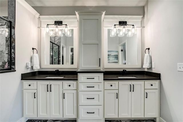 15475 W 172nd Court, Olathe, KS 66062