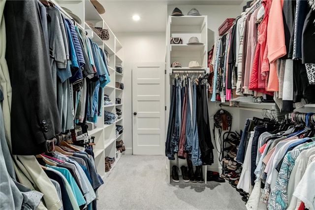 15475 W 172nd Court, Olathe, KS 66062