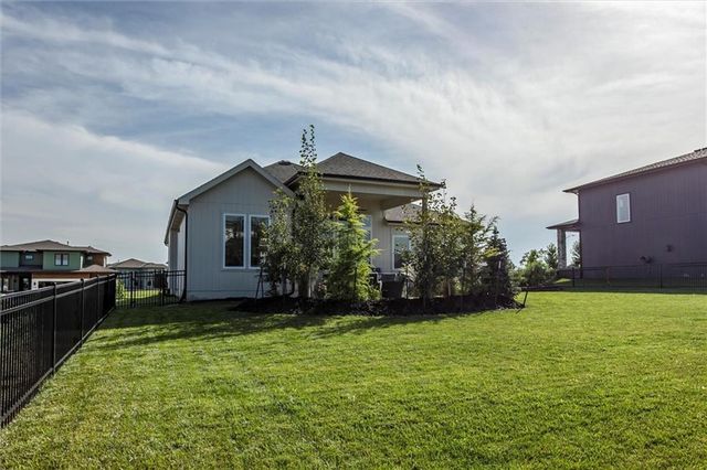 15475 W 172nd Court, Olathe, KS 66062