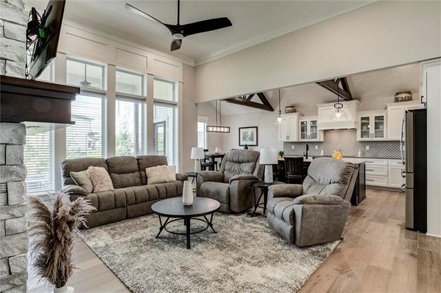 15475 W 172nd Court, Olathe, KS 66062