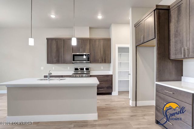 1513 E Hidden Ranch Loop, Wasilla, AK 99645