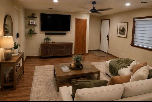 508 9TH Avenue, Canyon, TX 79015