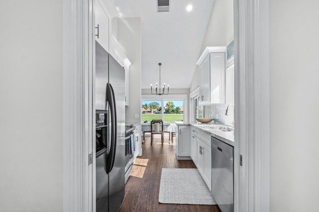 247 River Park Drive, Jupiter, FL 33477