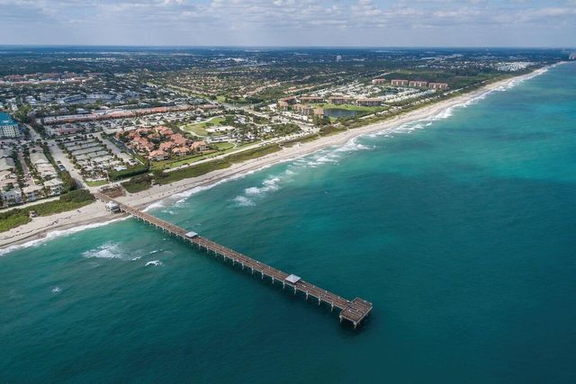 247 River Park Drive, Jupiter, FL 33477