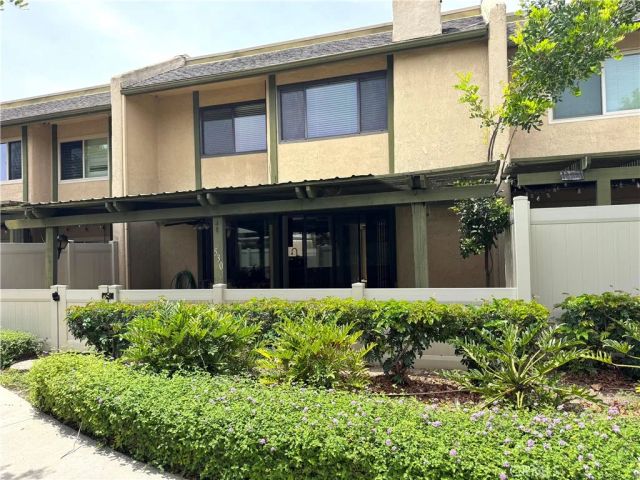 530 Berry, La Habra, CA 90631