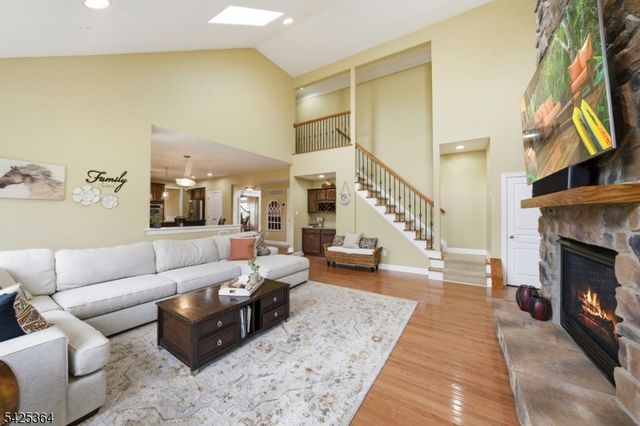 3 Torbet Rd, Hillsborough Twp., NJ 08844