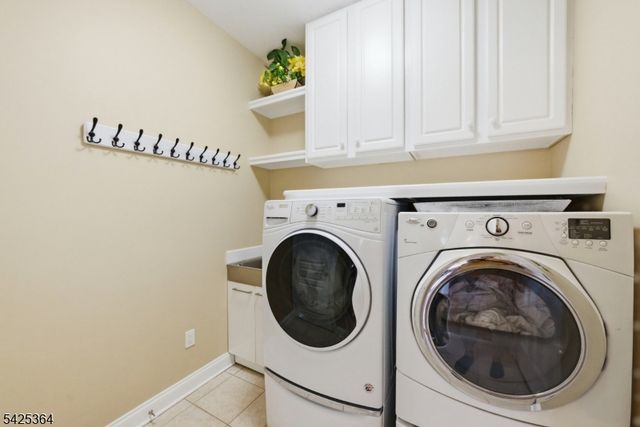 3 Torbet Rd, Hillsborough Twp., NJ 08844