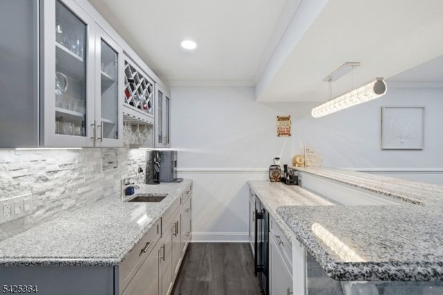 3 Torbet Rd, Hillsborough Twp., NJ 08844