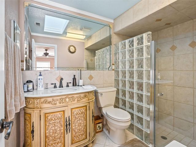 16121 SE HIGHWAY 42, Weirsdale, FL 32195