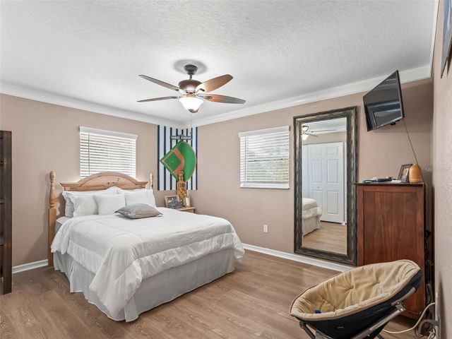 16121 SE HIGHWAY 42, Weirsdale, FL 32195