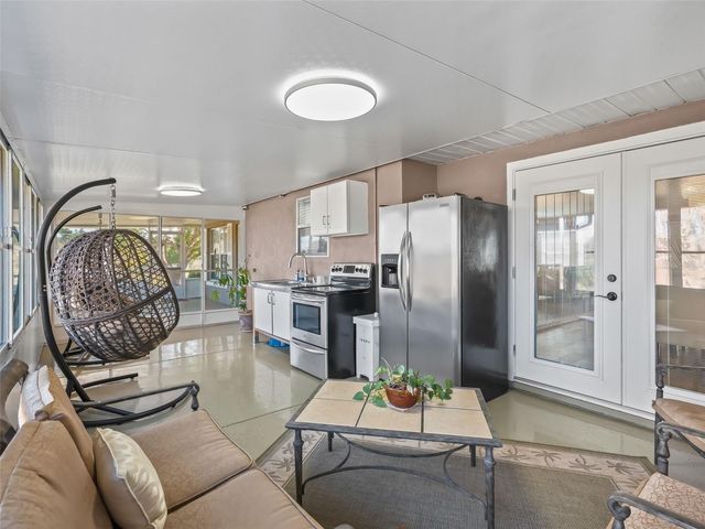 16121 SE HIGHWAY 42, Weirsdale, FL 32195