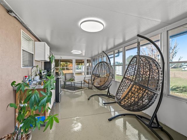 16121 SE HIGHWAY 42, Weirsdale, FL 32195