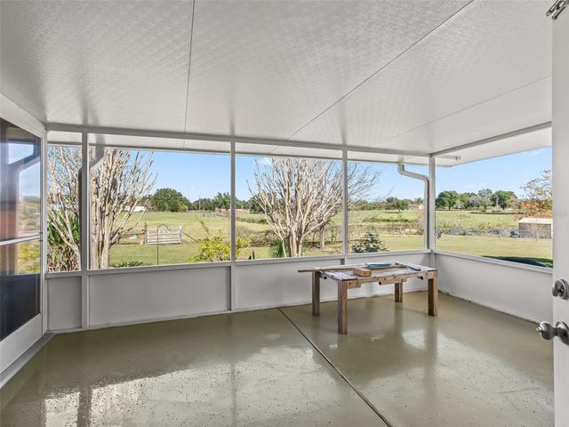 16121 SE HIGHWAY 42, Weirsdale, FL 32195