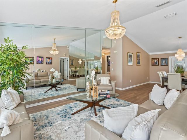 16121 SE HIGHWAY 42, Weirsdale, FL 32195