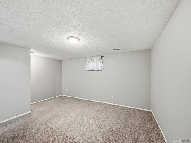 11454 W 17th Pl, Lakewood, CO 80215