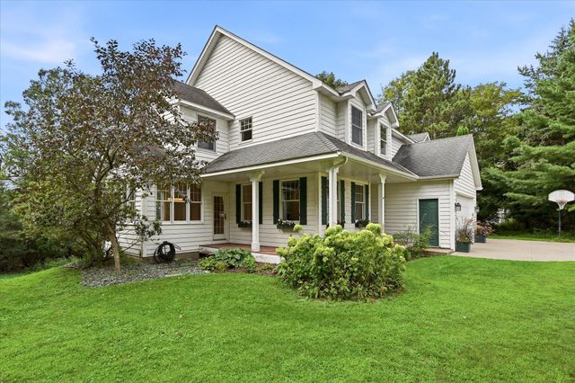 9111 107th Street N, Grant, MN 55082
