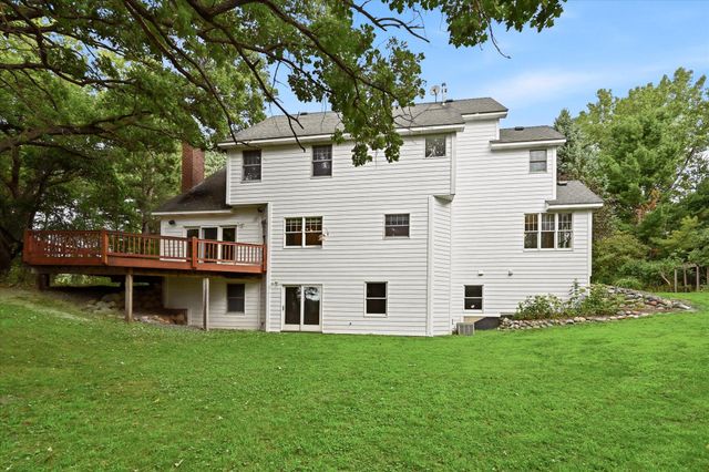 9111 107th Street N, Grant, MN 55082