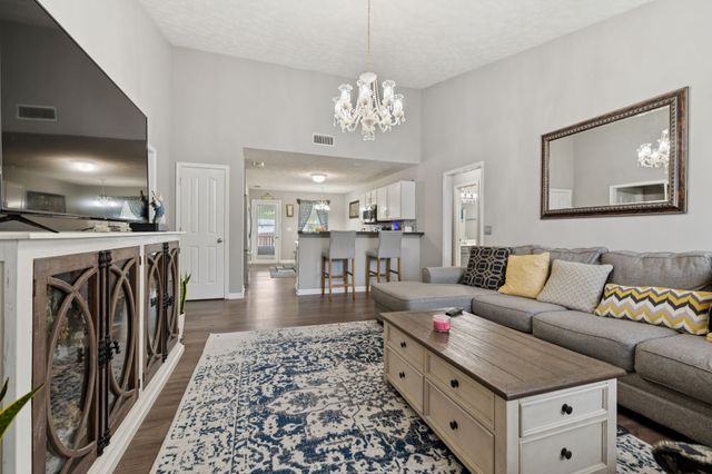 1804 Cason Trl, Murfreesboro, TN 37128