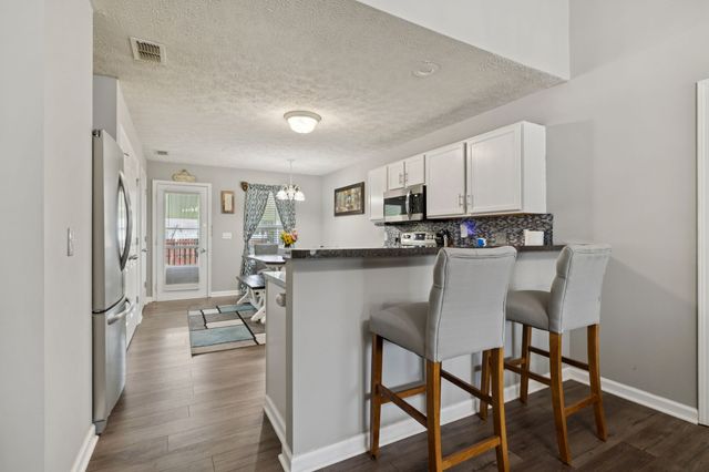1804 Cason Trl, Murfreesboro, TN 37128