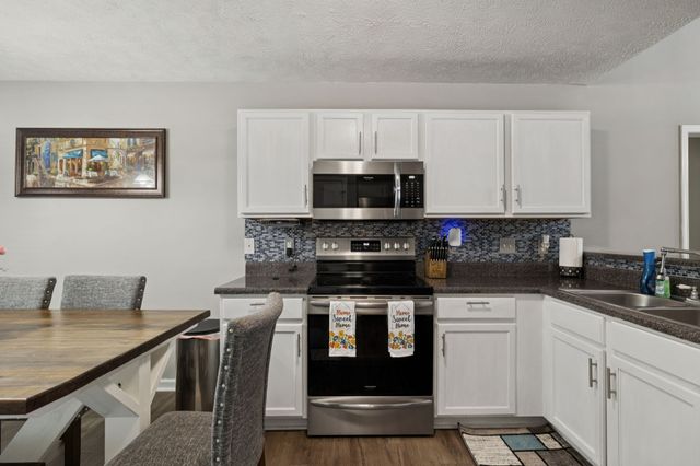 1804 Cason Trl, Murfreesboro, TN 37128