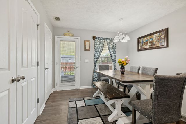 1804 Cason Trl, Murfreesboro, TN 37128