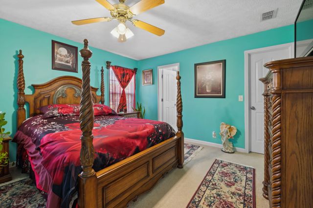 1804 Cason Trl, Murfreesboro, TN 37128