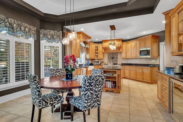 24721 W Park River Lane, Shorewood, IL 60404