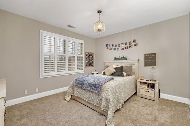 24721 W Park River Lane, Shorewood, IL 60404