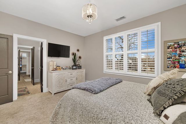 24721 W Park River Lane, Shorewood, IL 60404