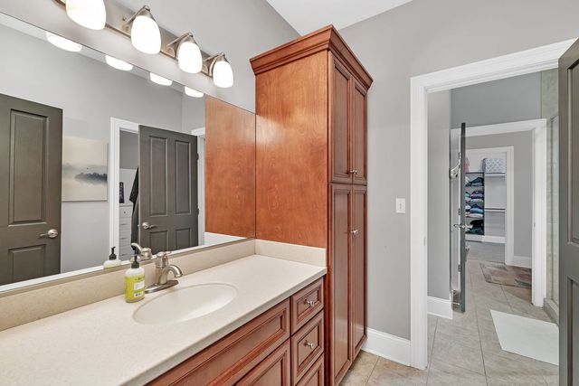 24721 W Park River Lane, Shorewood, IL 60404