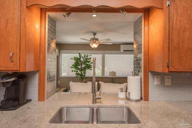 4875 Peacock Dr, Pensacola, FL 32504