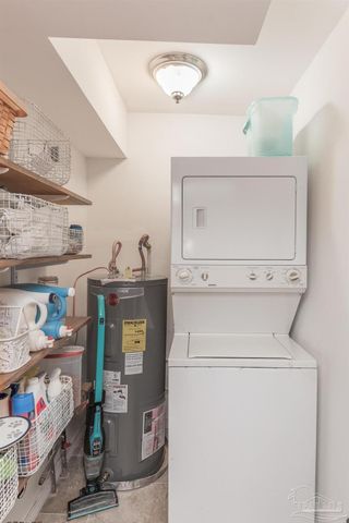 4875 Peacock Dr, Pensacola, FL 32504