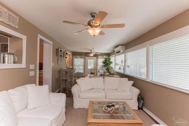 4875 Peacock Dr, Pensacola, FL 32504