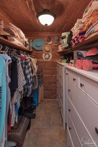 4875 Peacock Dr, Pensacola, FL 32504