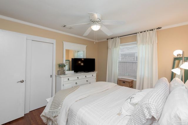 4875 Peacock Dr, Pensacola, FL 32504