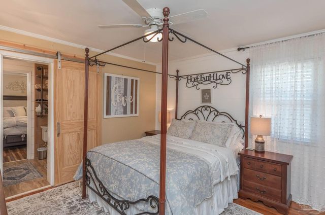 4875 Peacock Dr, Pensacola, FL 32504