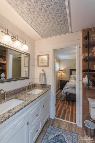 4875 Peacock Dr, Pensacola, FL 32504