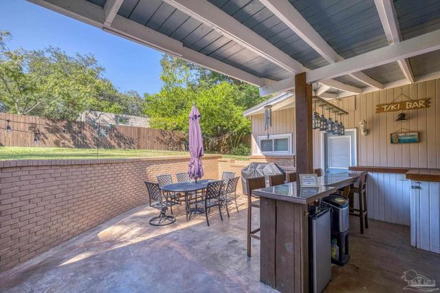 4875 Peacock Dr, Pensacola, FL 32504