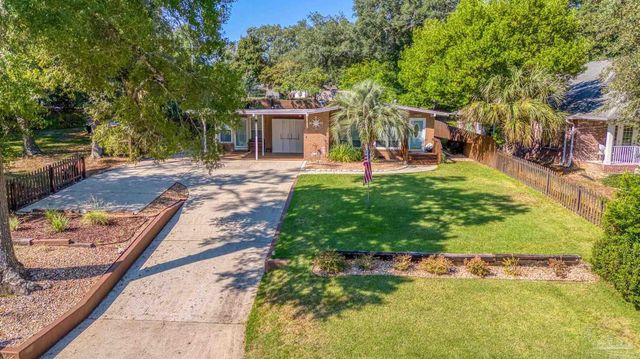 4875 Peacock Dr, Pensacola, FL 32504