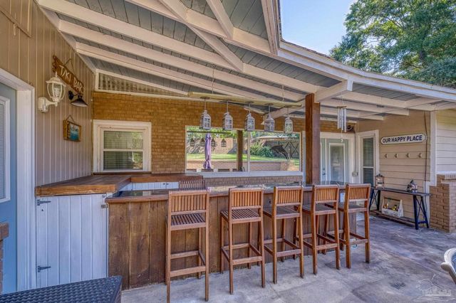 4875 Peacock Dr, Pensacola, FL 32504