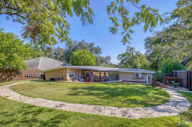 4875 Peacock Dr, Pensacola, FL 32504