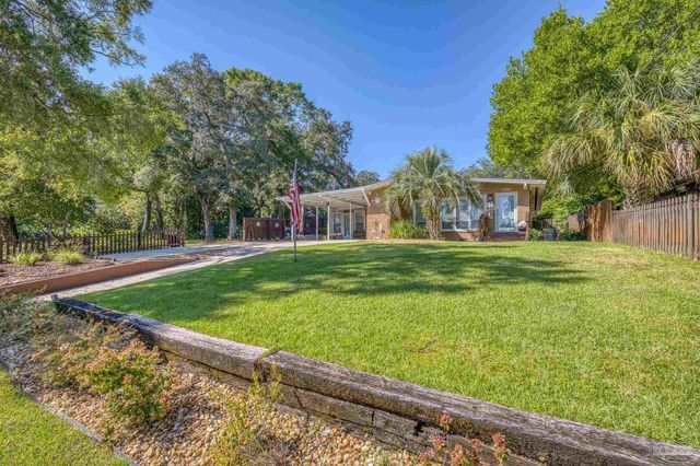 4875 Peacock Dr, Pensacola, FL 32504