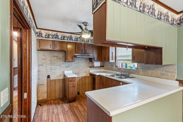 369 County Road 275, Niota, TN 37826