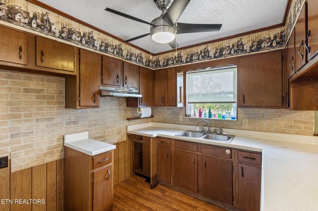 369 County Road 275, Niota, TN 37826