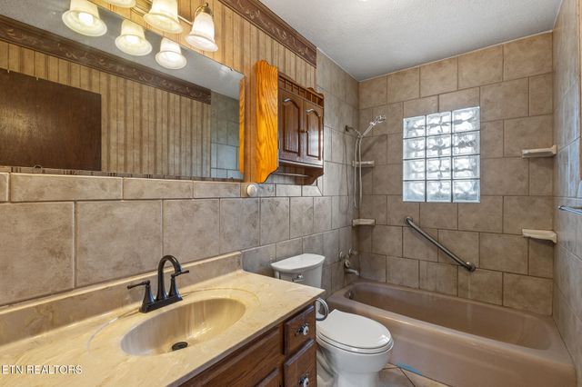 369 County Road 275, Niota, TN 37826