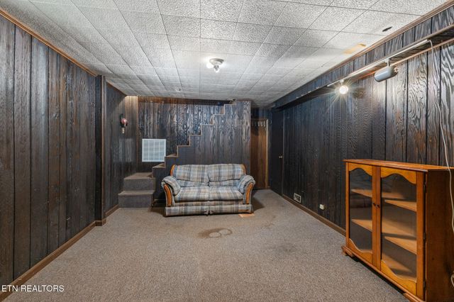 369 County Road 275, Niota, TN 37826
