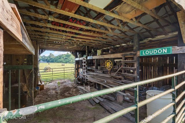 369 County Road 275, Niota, TN 37826